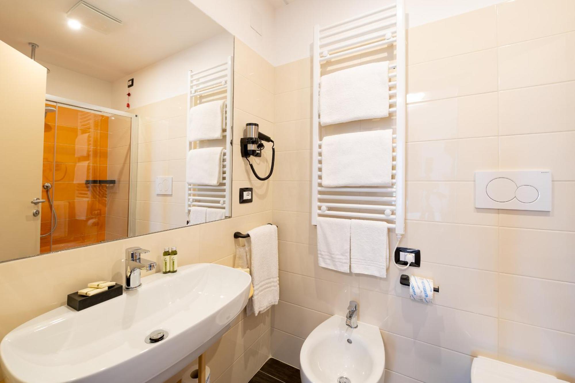 Hotel Velia Grottammare Luaran gambar